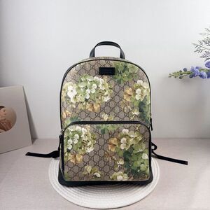 Gucci Women Pre-Loved Bag Very Good Condition